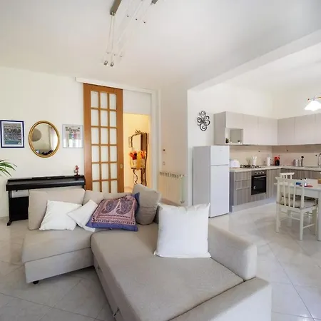 A Casa Di Lucia Apartment Volla (Naples)